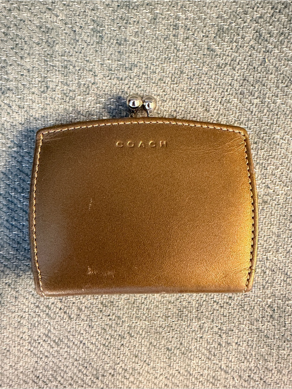 Vintage Coach Metallic Bronze Leather Kisslock Coin Purse Rare